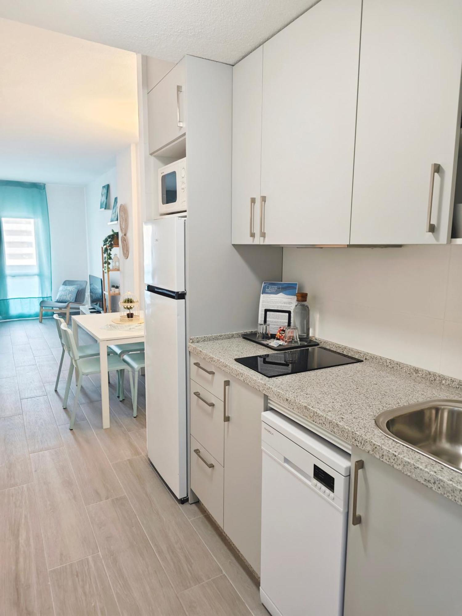 Benalbeach Casa Kito Suite 1ª Linea De Playa Benalmadena Bagian luar foto