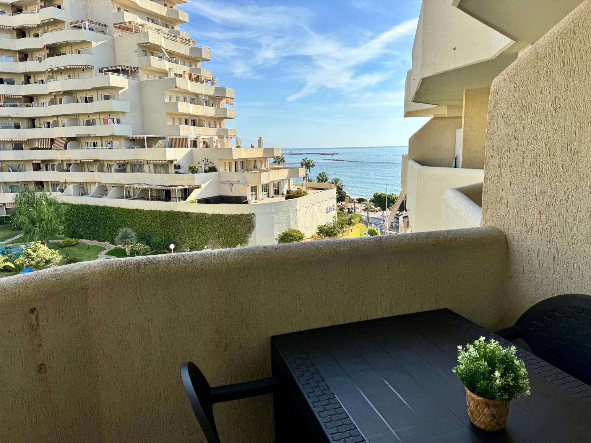 Benalbeach Casa Kito Suite 1ª Linea De Playa Benalmadena Bagian luar foto