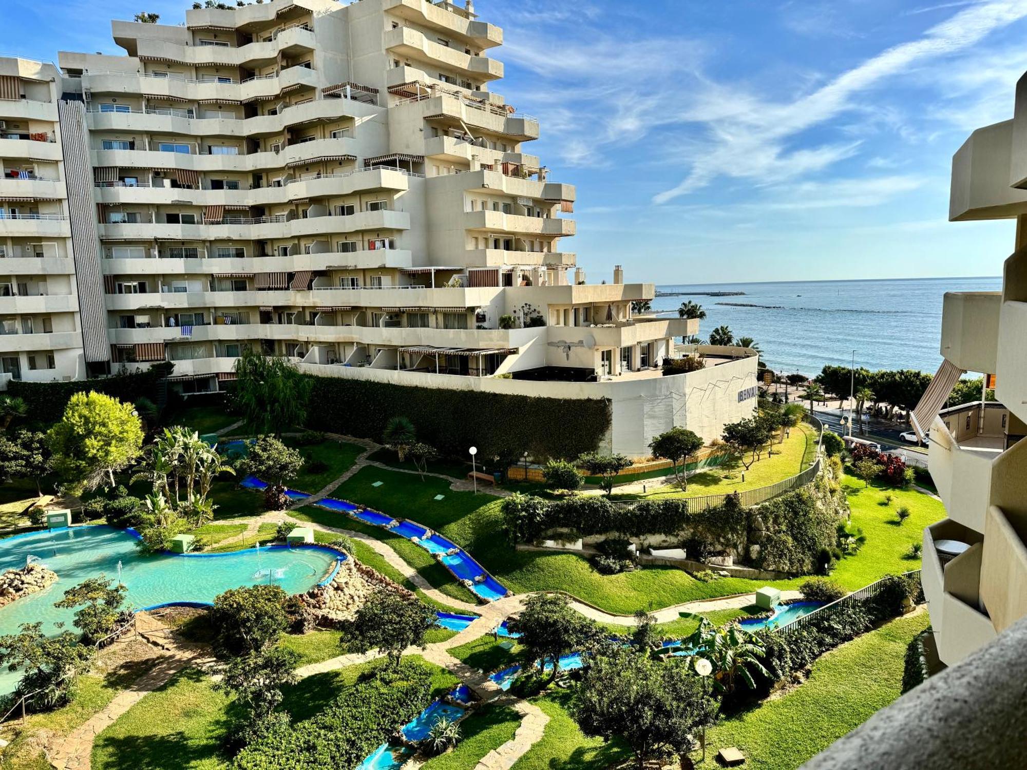 Benalbeach Casa Kito Suite 1ª Linea De Playa Benalmadena Bagian luar foto