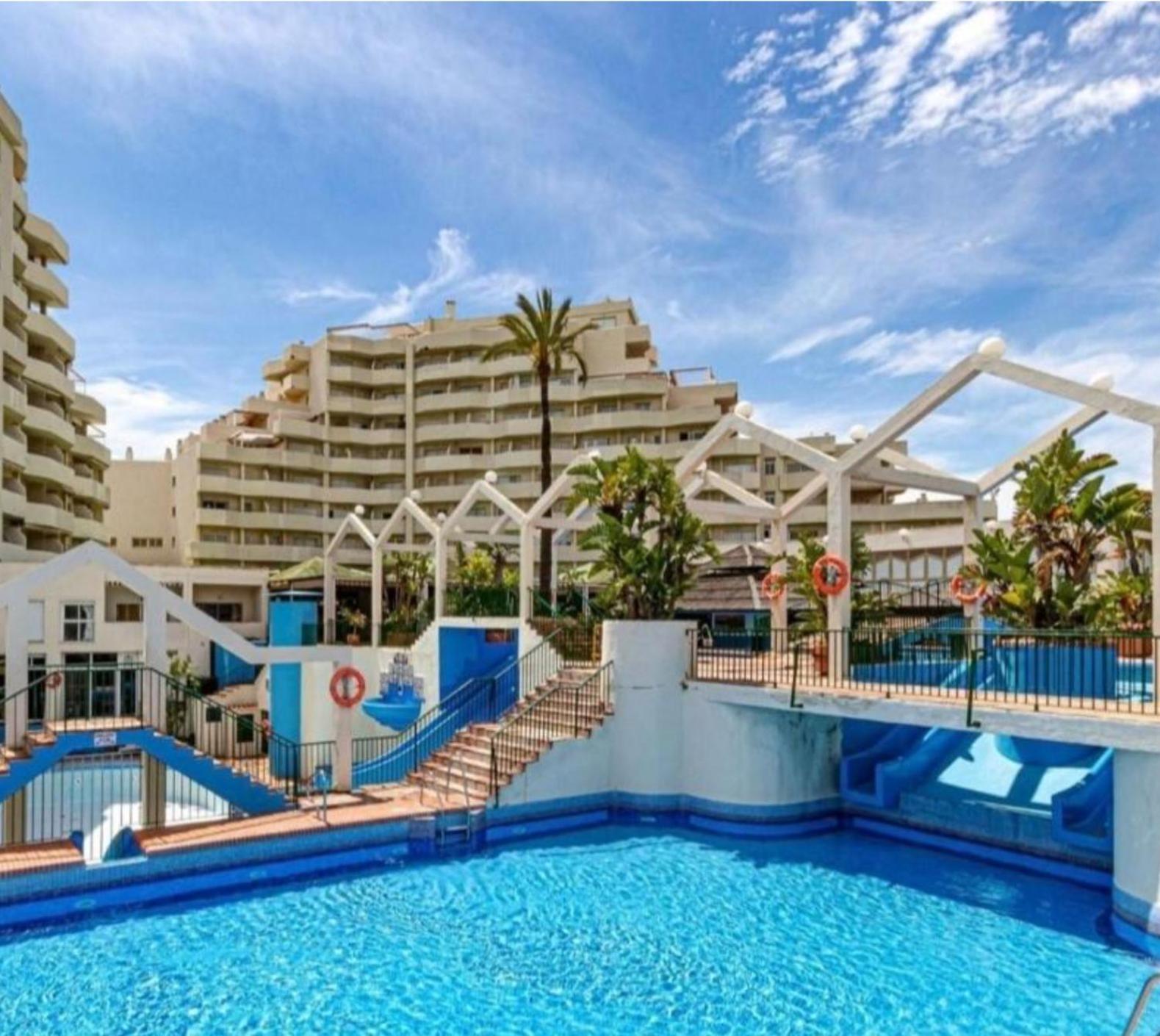 Benalbeach Casa Kito Suite 1ª Linea De Playa Benalmadena Bagian luar foto